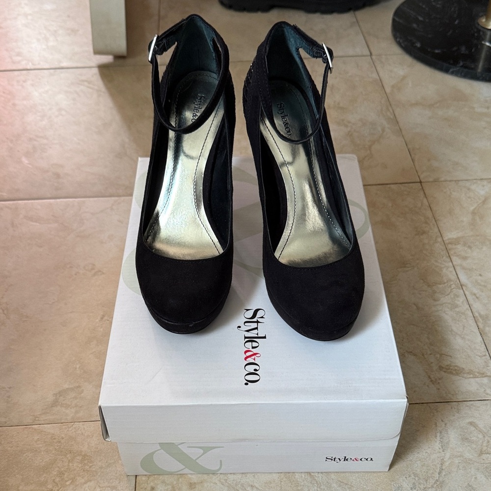 Style & Co. Elegant Black Heels